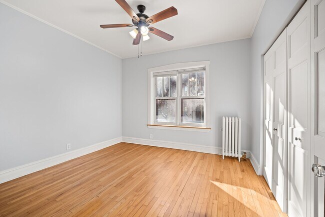 Photo - 2611 N Dayton St Unit 2611-1