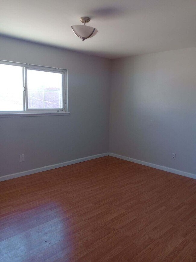 Photo - Three Bedroom on Armory