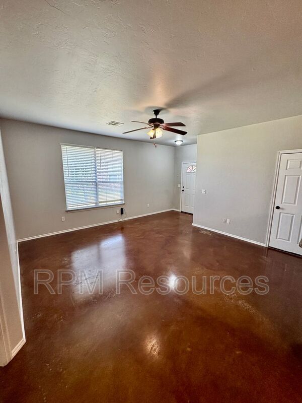 1818 Post Oak Rd