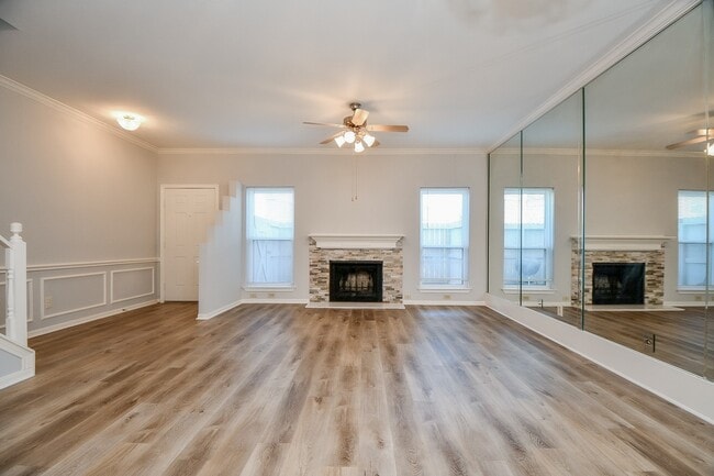 Photo - 8085 El Mundo St Unidad 8085