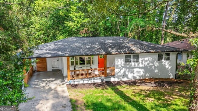 Building Photo - 2430 Hanford Dr SW Rental