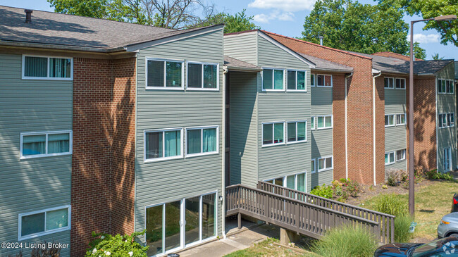 Photo - 9401 Hurstbourne Park Blvd Apartment Unit 12