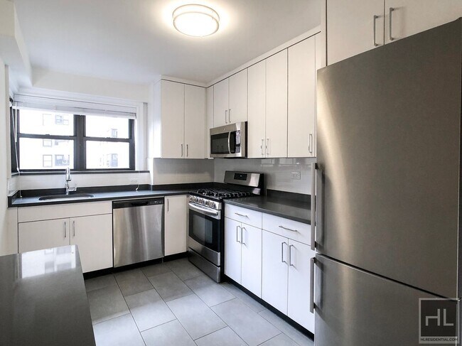 Photo - East 89 Street Unit 11M