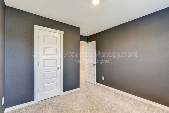 Photo - 1635 Westway Dr