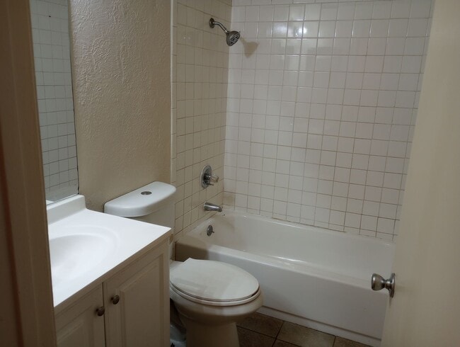 Photo - Expo 247 with 2 bed, 1 Bath, 800 SF with AC, and balcony Unit 247