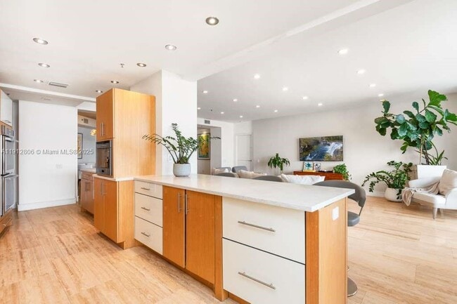 Photo - 808 Brickell Key Dr Unit 2504