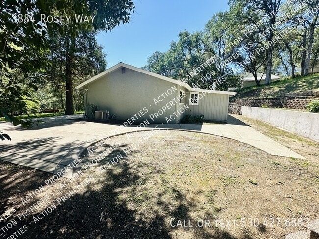 Photo - 3884 Rosey Way