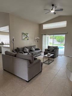 30375 Avenida Alvera