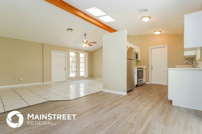 Photo - 14056 Marquette Blvd