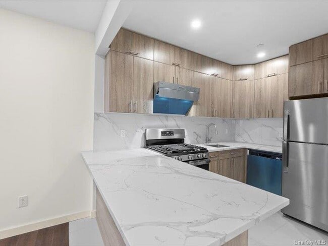 Building Photo - 124-28 Queens Blvd Unit 10C