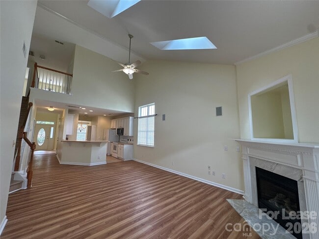 Photo - 9110 Scarcliff Ln