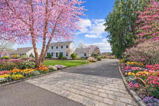 175 Birch Ln