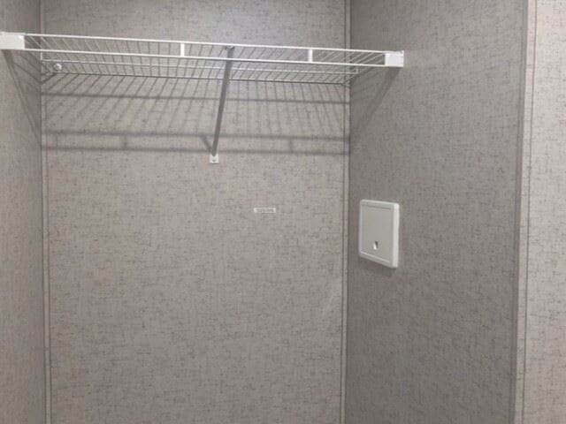 Photo - 884 Birchwood Dr
