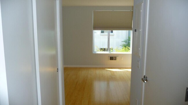 Photo - The Potrero Unidad The Potrero