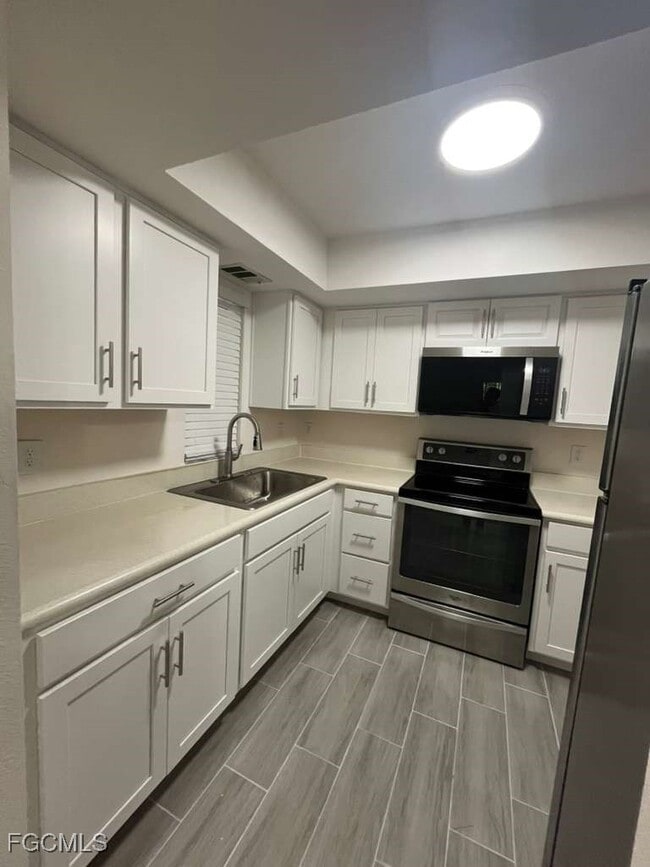 Photo - 19505 Quesada Ave Unit B204