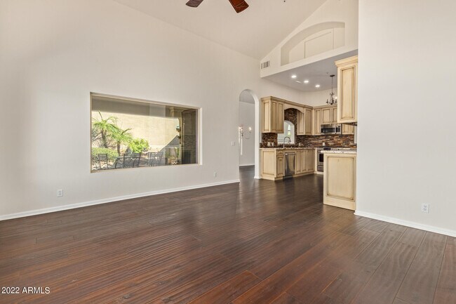 8262 E Cortez Dr