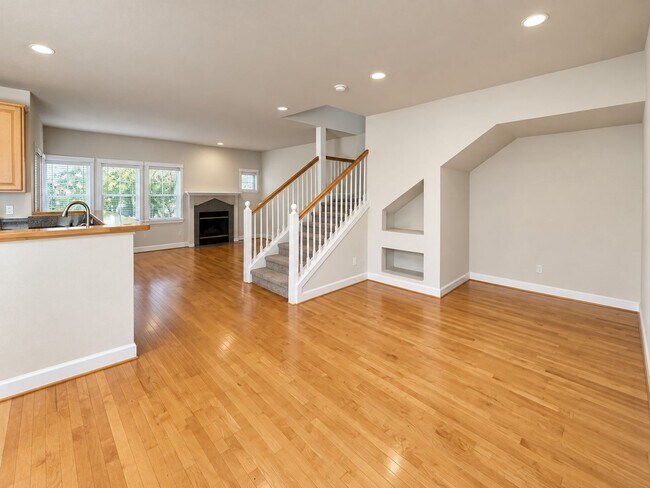 Photo - 3712 101st Way NE