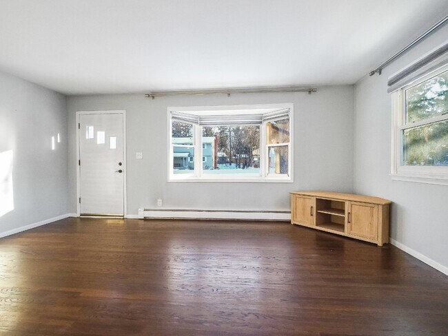 Photo - Open and Updated 2-Bed Home with Granite & Hardwood in Arden Hills!"