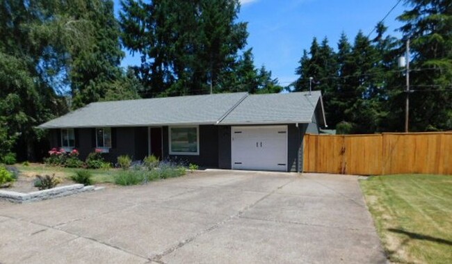 3Bd/1Ba Single Story Home-Available Soon! - 3Bd/1Ba Single Story Home-Available Soon!