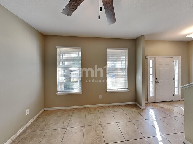 Photo - 5654 Aaron Ct