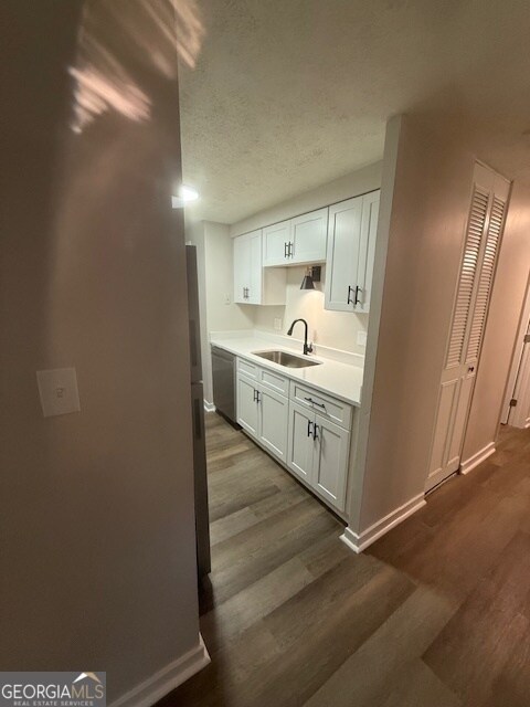 104 N Meade Dr
