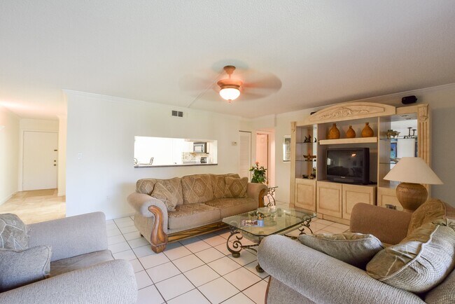 Photo - Beautiful 2 Bed 2 Bath Furnished Condo for Rent in Altamonte Springs, FL!