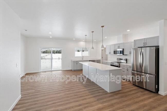 Building Photo - 133 Bench Run