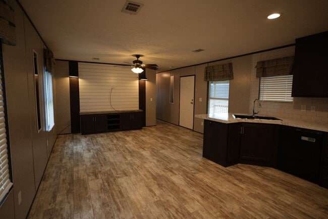 Photo - Spacious 2020 Clayton Home Awaits You just 1 mile to JSU!