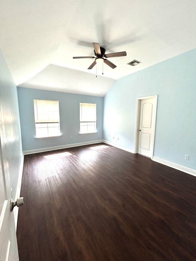 Photo - 2441 Hebert Dr