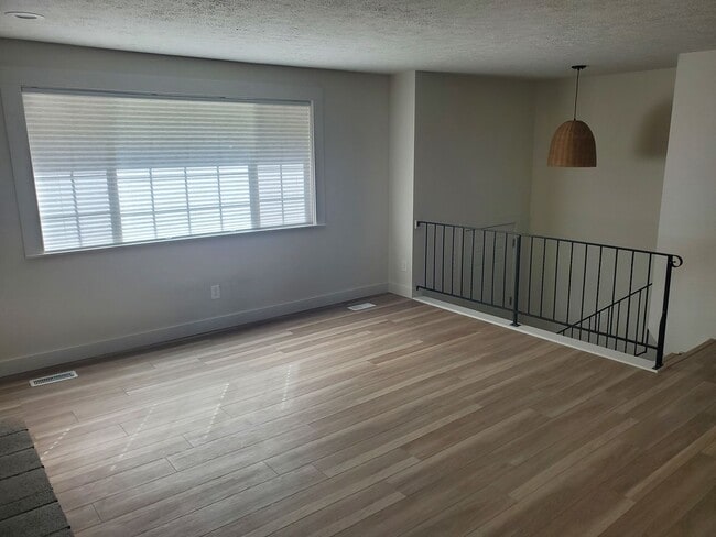 Photo - Beautiful 4BR/2BA South Spokane Home