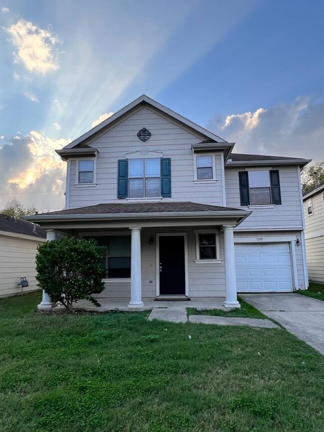 Photo - Great property in a GREAT COMMUNITY!!