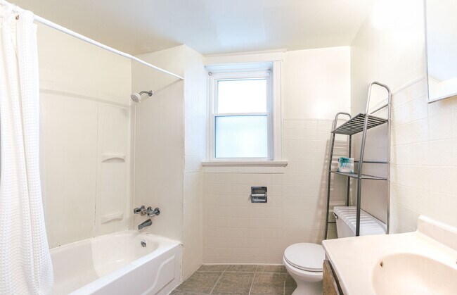 Photo - Fieldstone Flats