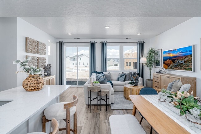 Photo - 1566 N Summer Spgs Cv