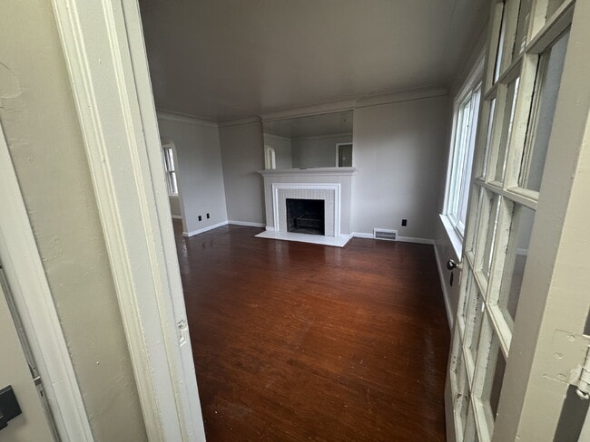 Photo - Ready for Move-In: Spacious 3-Bed Home