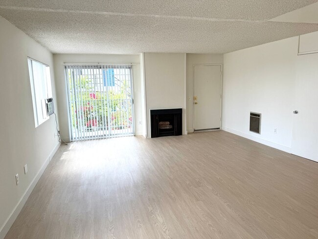 Photo - 3432-3434 S Centinela Ave Unit 34 08