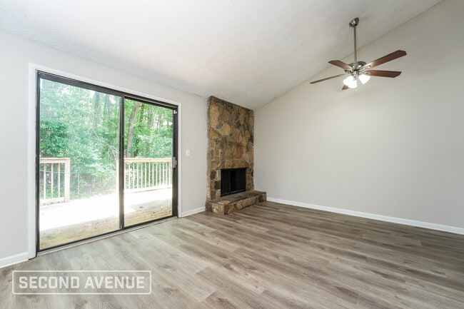 Photo - 2196 Scarbrough Dr