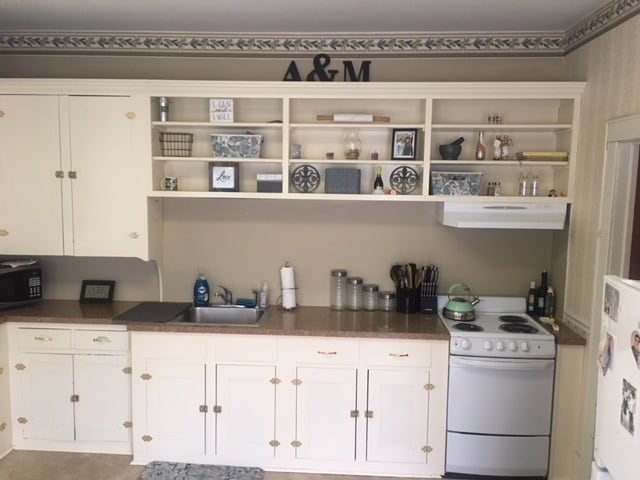 Building Photo - 282 Genesee St Unit 1 Rental