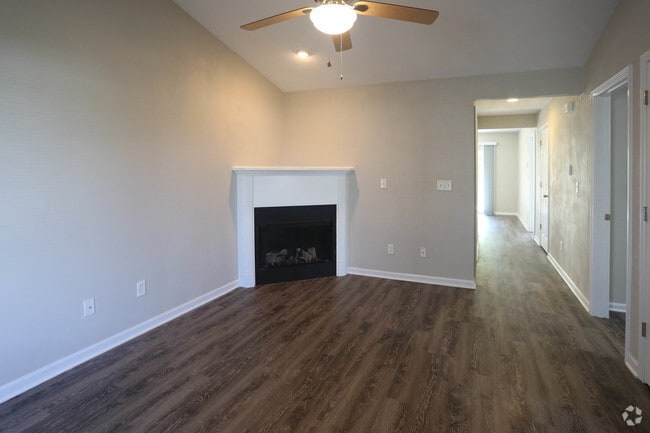 Cantwell Crossing Apartments and Townhomes