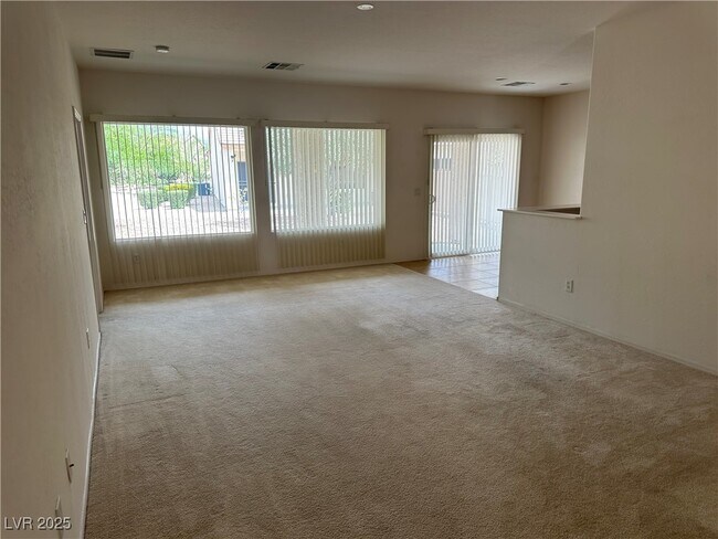 Building Photo - 7922 N Crested Starling Ct Rental