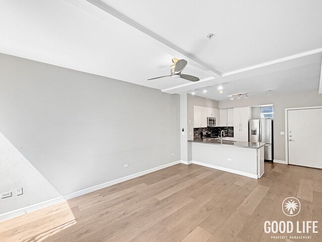 Photo - Sleek 1B/1BA Condo in the Heart of Marina District with A/C, In-Unit W/D & Reserved Parking! Unit 319