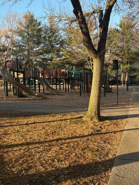 Building Photo - 98 Sherman St Unit 2