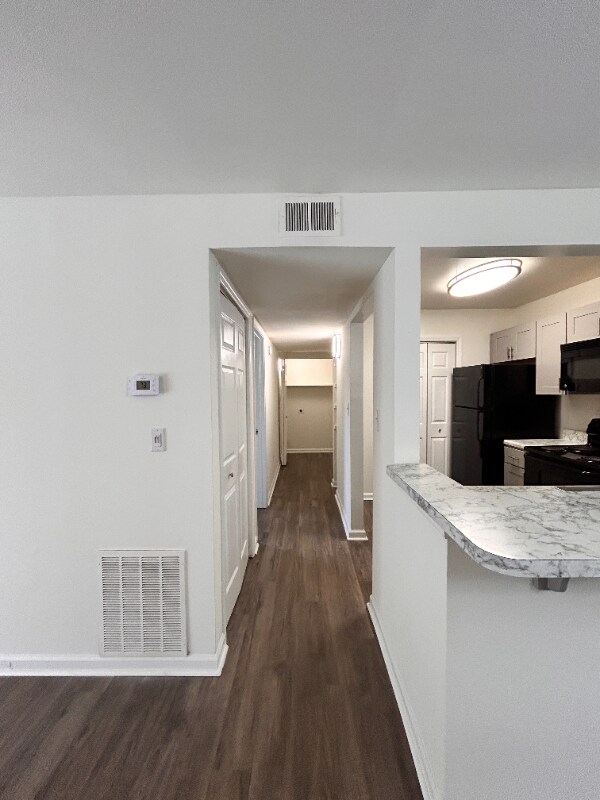 Photo - 1157 Fords Pointe Cir