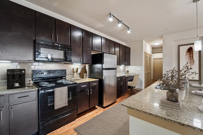 Photo - Serving Space & Style Unit DW5