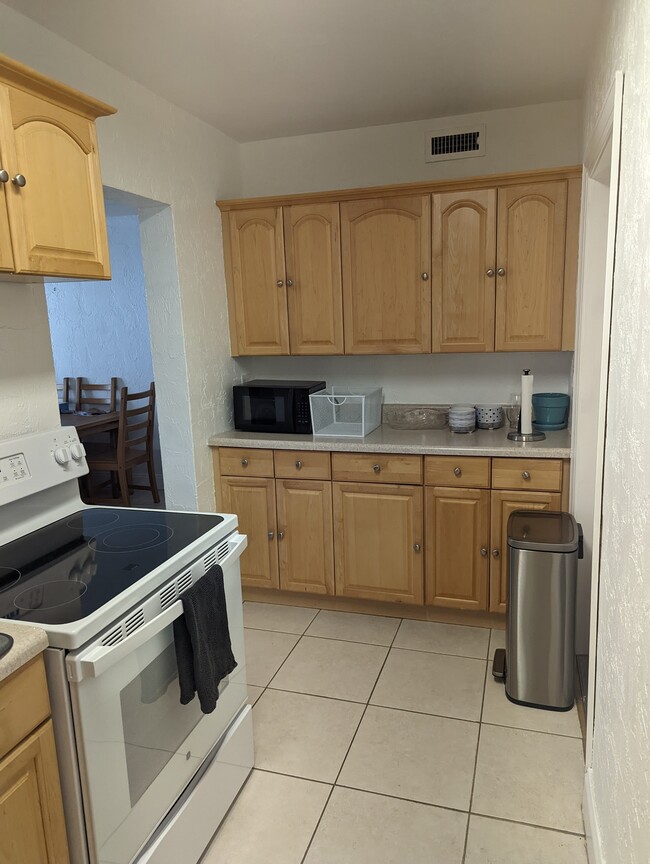 Photo - 1001 SE 16th St