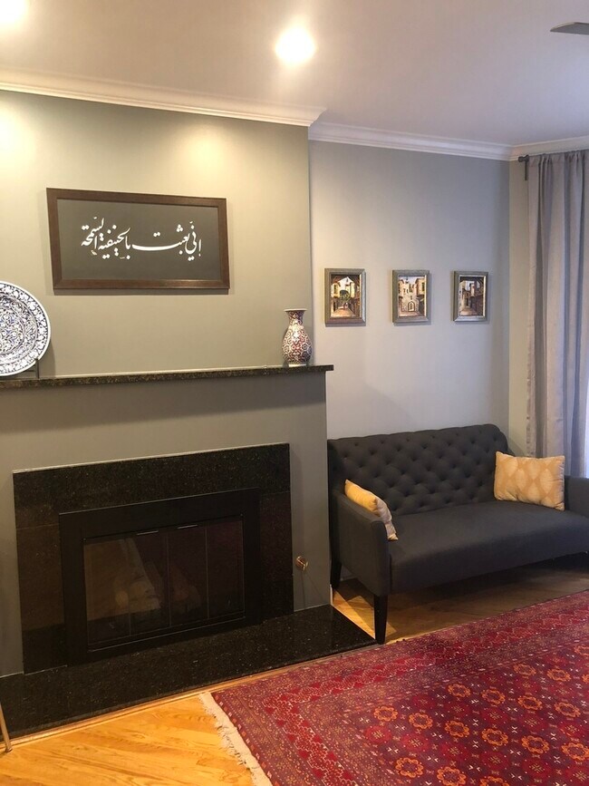 Photo - 5319 S Harper Ave Unit 1