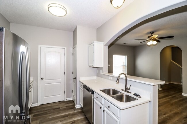 Photo - 10182 Sterling Ridge Dr