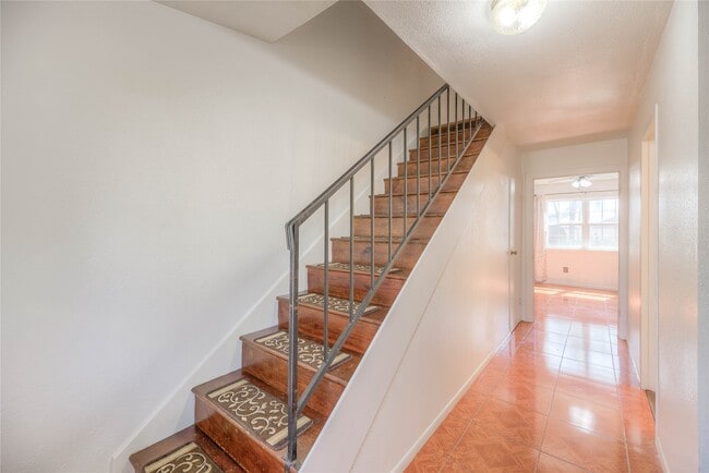 Photo - 25634 Chestnut Ln