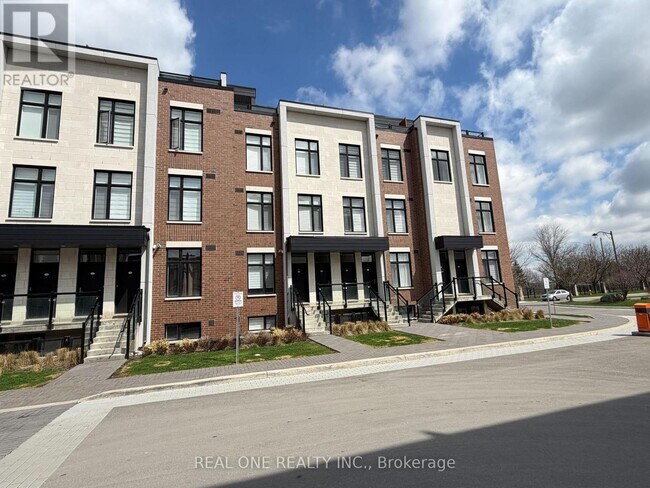 Photo - 9560 Islington Ave.