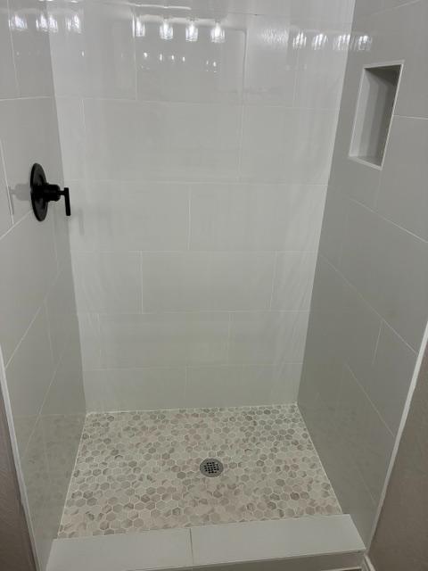 Photo - 256 Glenbrook Dr