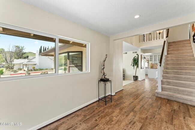 Photo - 26969 Helmond Dr House